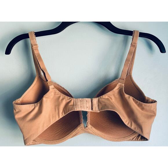 Victoria's Secret Push Up Bra Beige Body By Victoria 36D - Picture 3 of 8